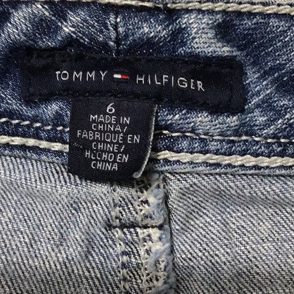 TOMMY HILFIGER BERMUDAS - Picture 2 of 3